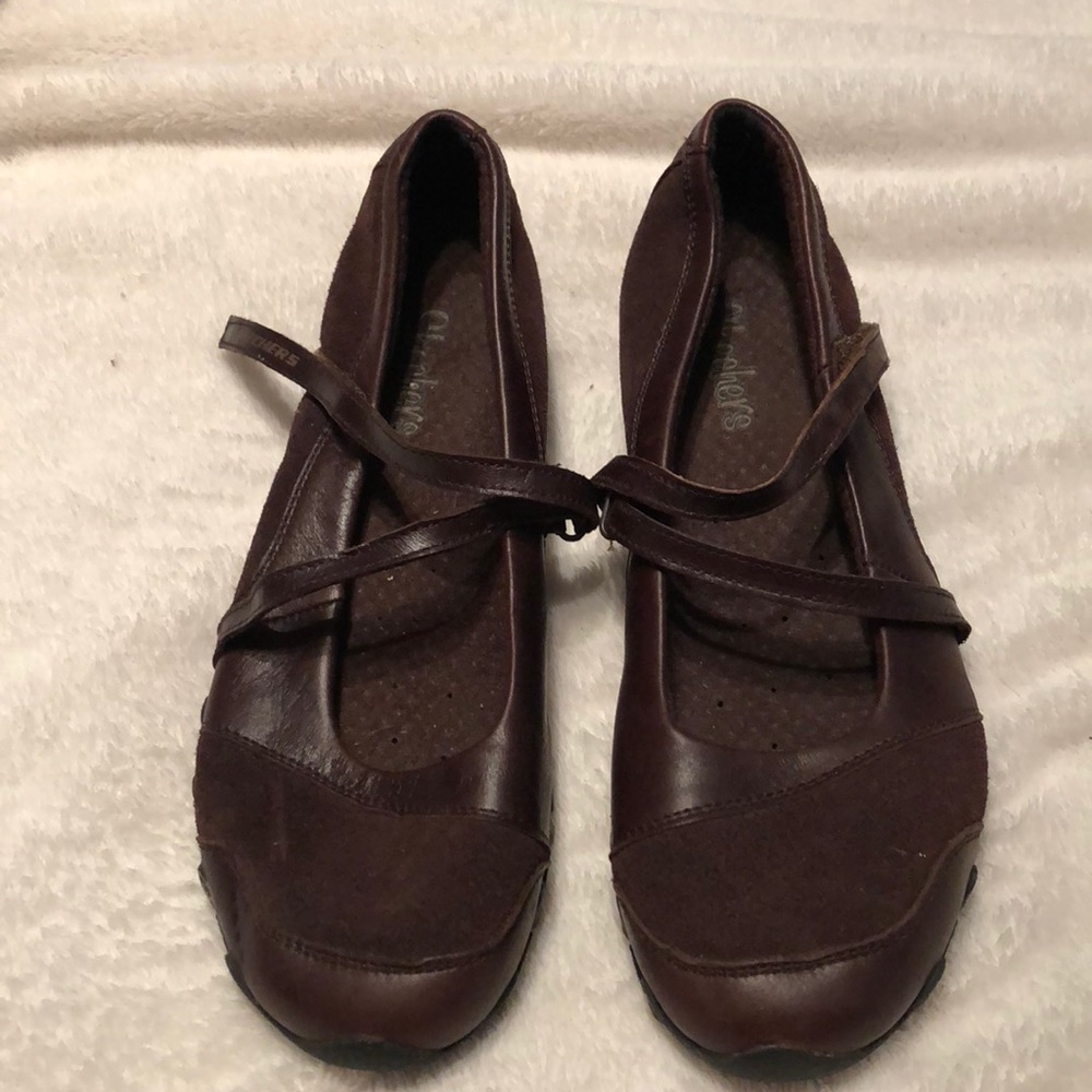 Skechers slide on rubber bottom Velcro straps
